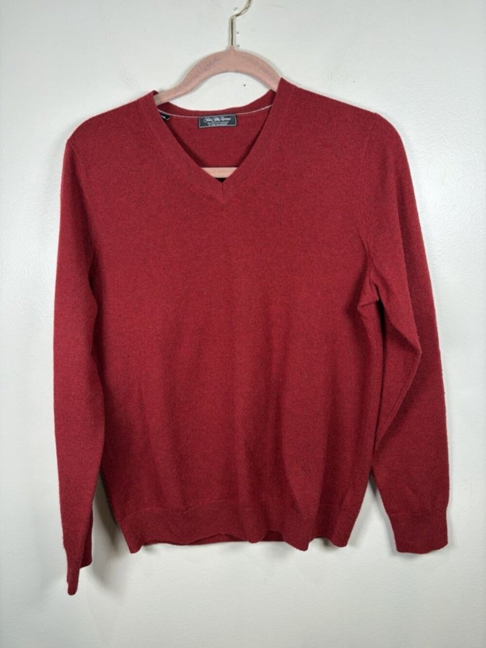Saks Fifth Avenue 100% Scottish Cashmere Sweater Men Small Red Golf Todd Duncan